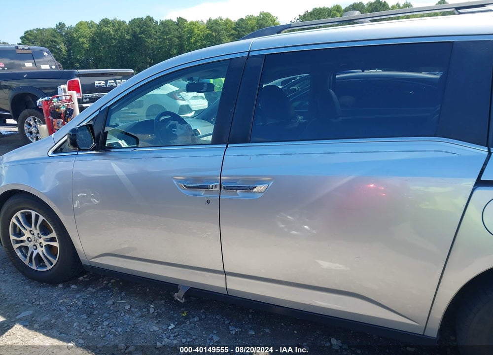 2011 HONDA ODYSSEY EX-L VIN: 5FNRL5H67BB094614