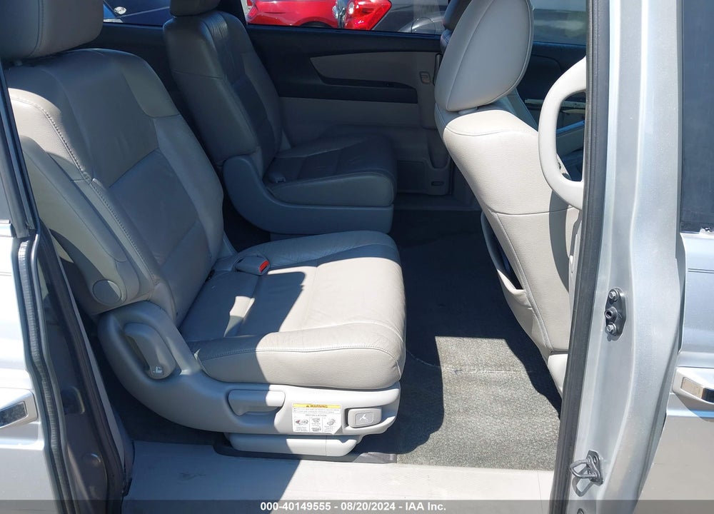 2011 HONDA ODYSSEY EX-L VIN: 5FNRL5H67BB094614