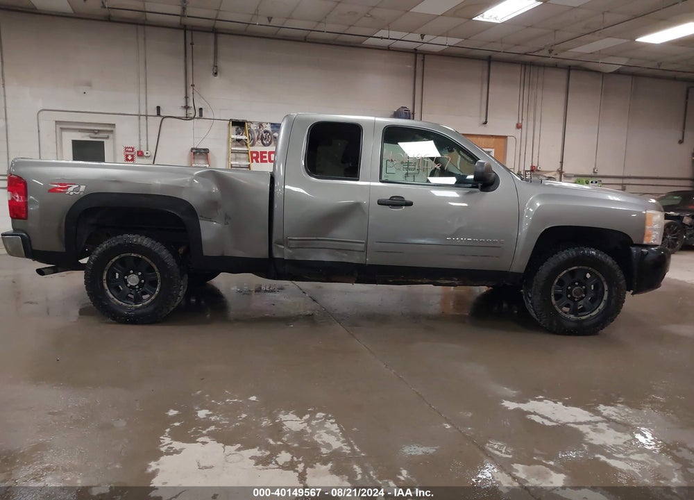 2009 CHEVROLET SILVERADO 1500 LT VIN: 1GCEK29059Z253466