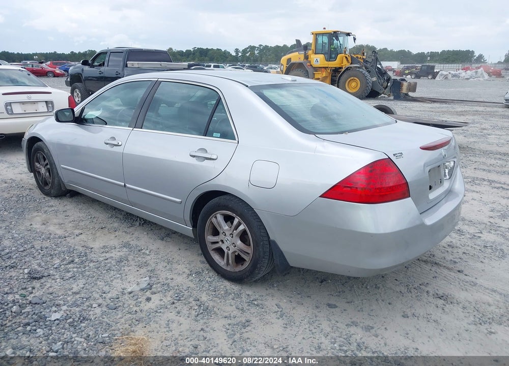 2007 HONDA ACCORD 2.4 EX VIN: 1HGCM56837A197344