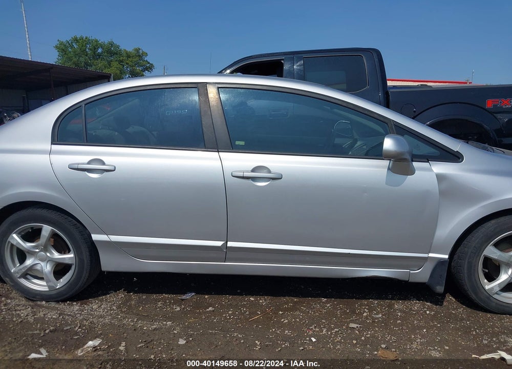 2010 HONDA CIVIC LX VIN: 19XFA1F57AE071351