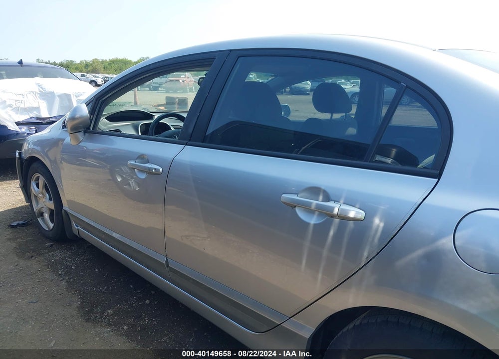 2010 HONDA CIVIC LX VIN: 19XFA1F57AE071351
