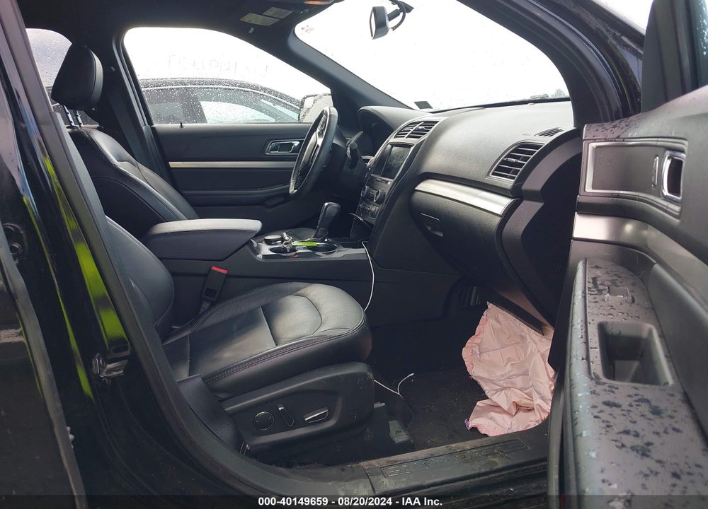 2018 FORD EXPLORER XLT VIN: 1FM5K8D85JGC51017