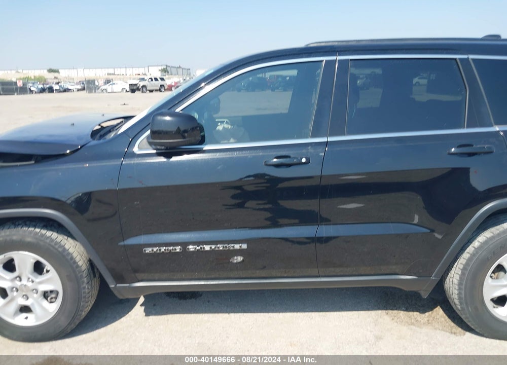 2017 JEEP GRAND CHEROKEE LAREDO 4X2 VIN: 1C4RJEAG3HC868887