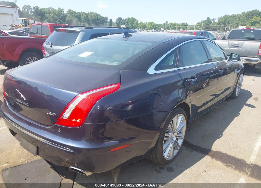 2015 JAGUAR XJ XJL PORTFOLIO VIN: SAJWA2GZ7F8V85727