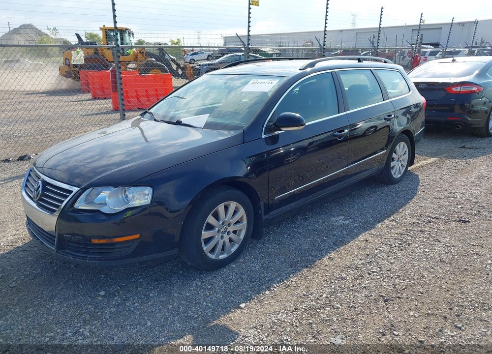 2008 VOLKSWAGEN PASSAT VIN: WVWXK73C58E198063