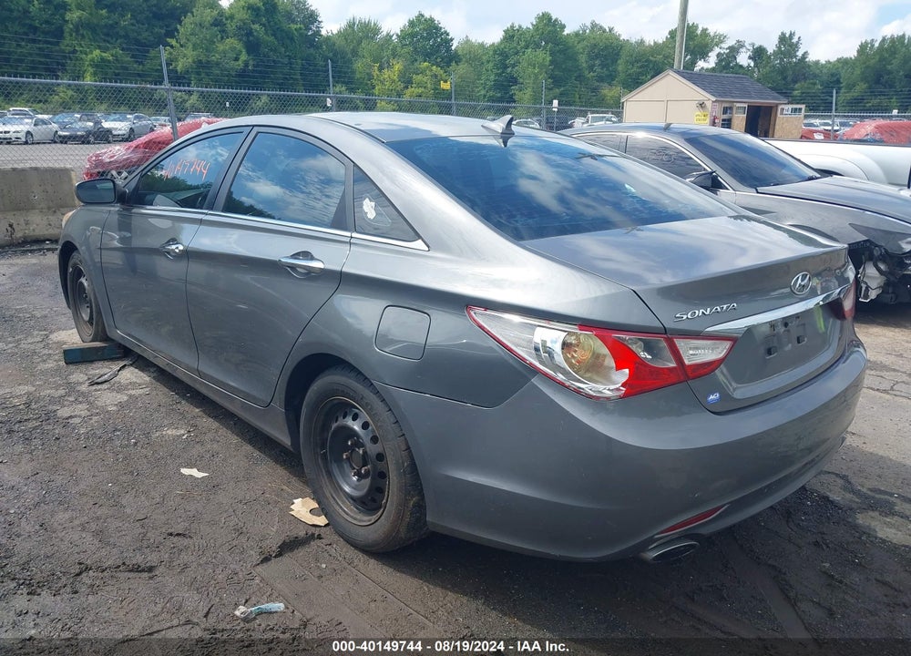2011 HYUNDAI SONATA SE VIN: 5NPEC4AC2BH095521