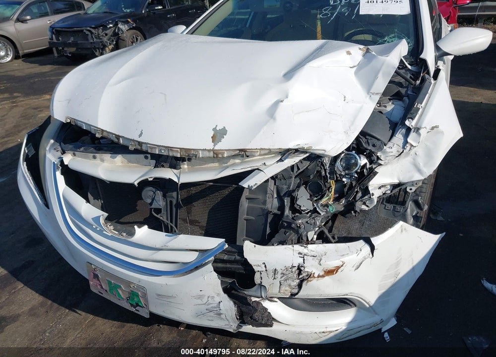 2013 HYUNDAI SONATA GLS VIN: 5NPEB4AC3DH635318