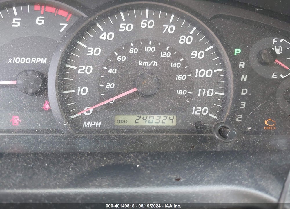 2005 TOYOTA TUNDRA SR5 V8 VIN: 5TBET34115S469452