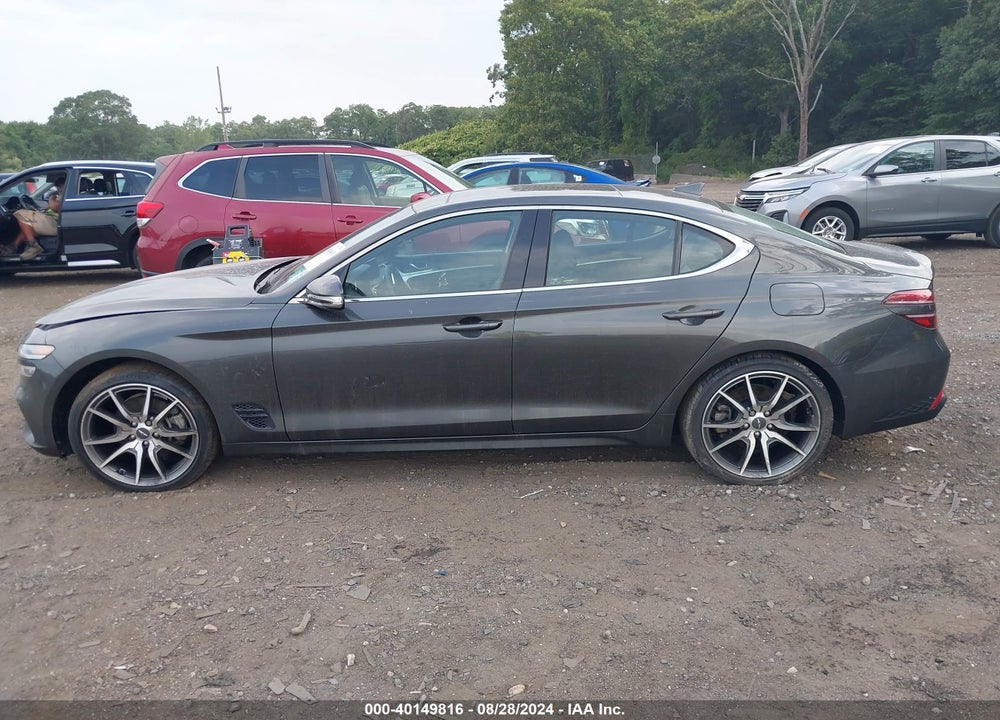 2022 GENESIS G70 2.0T AWD VIN: KMTG34TA0NU103292