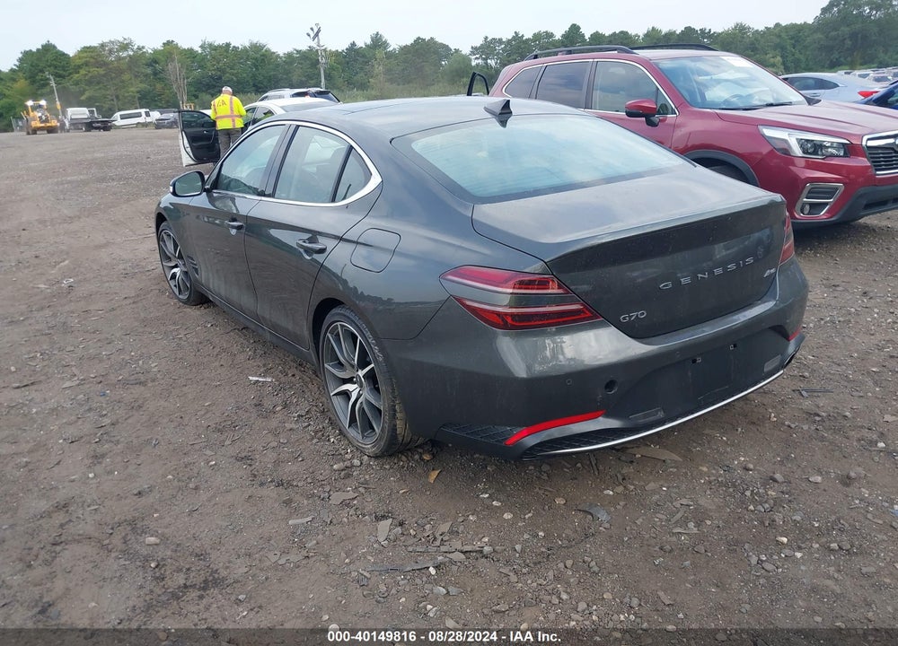 2022 GENESIS G70 2.0T AWD VIN: KMTG34TA0NU103292
