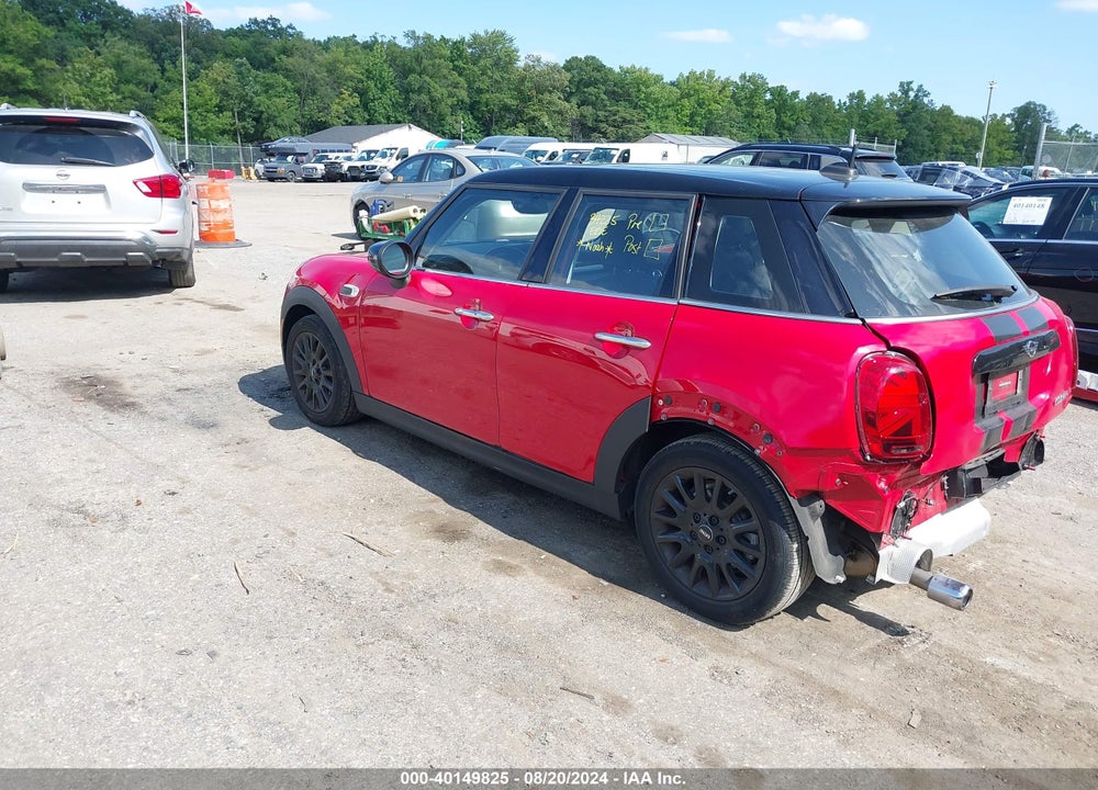 2021 MINI HARDTOP COOPER VIN: WMWXU7C06M2N97489