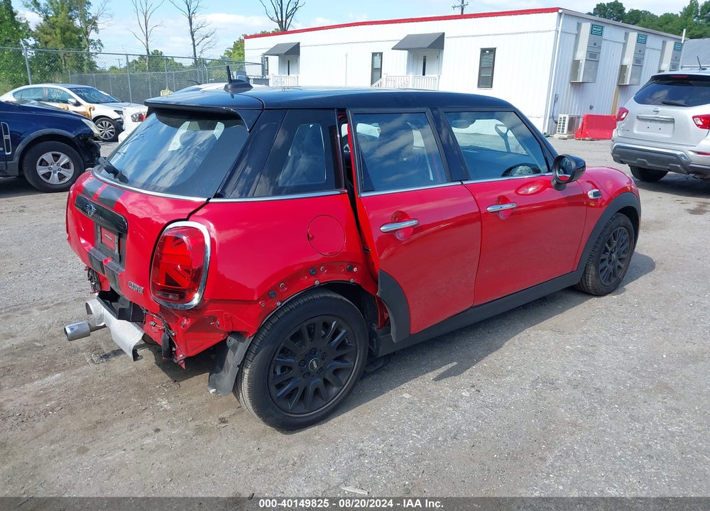 2021 MINI HARDTOP COOPER VIN: WMWXU7C06M2N97489