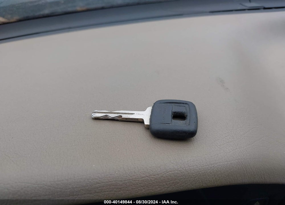 1996 VOLVO 850 GLT VIN: YV1LW5540T2259871