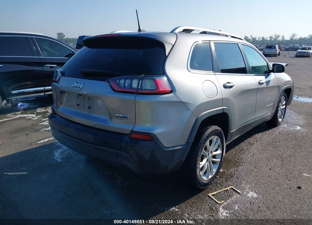 2019 JEEP CHEROKEE LATITUDE FWD VIN: 1C4PJLCB3KD240794