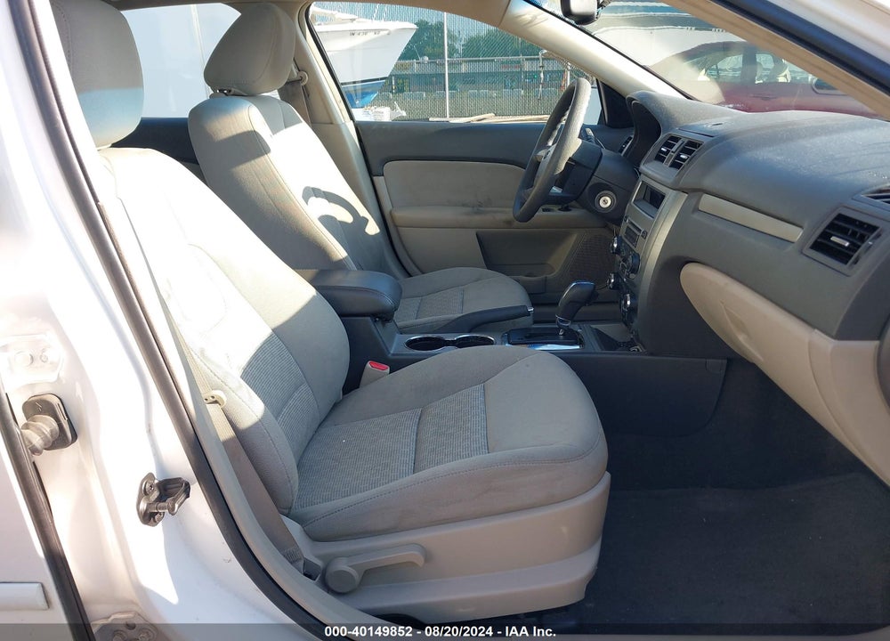 2010 FORD FUSION SE VIN: 3FAHP0HG4AR198850