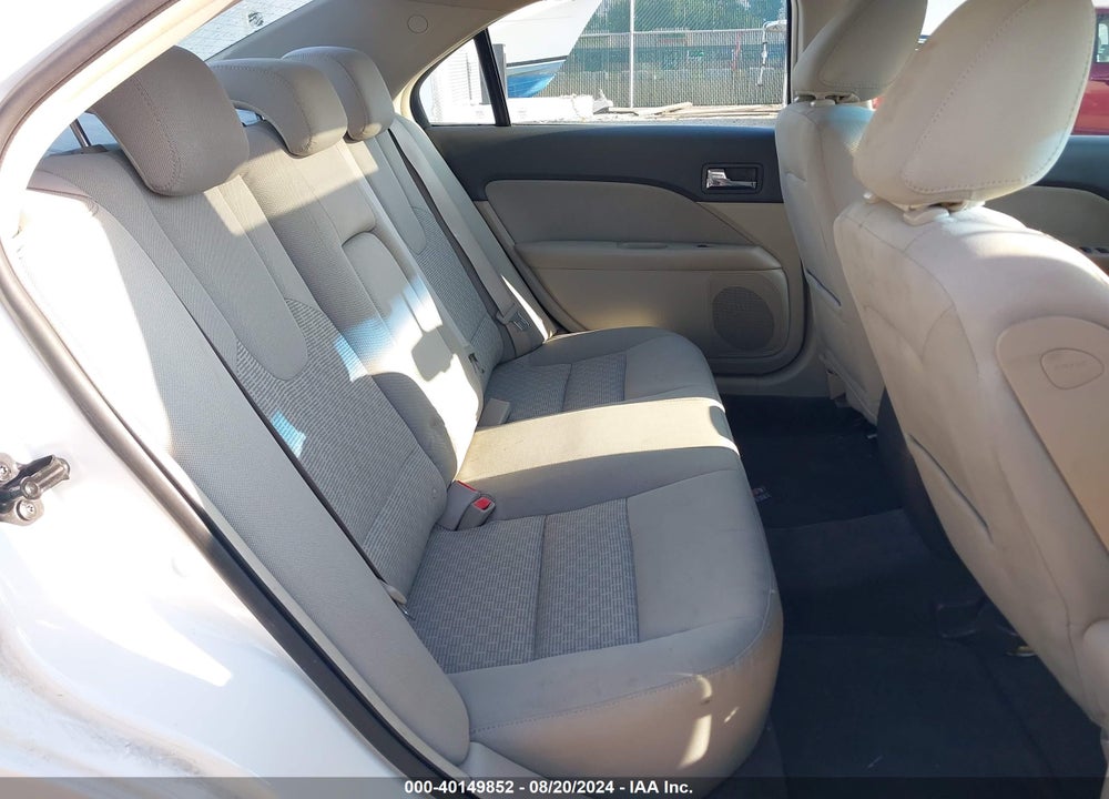 2010 FORD FUSION SE VIN: 3FAHP0HG4AR198850