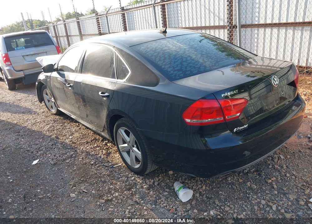 2013 VOLKSWAGEN PASSAT 2.5L SE VIN: 1VWBH7A37DC114274