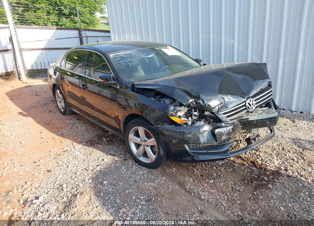 2013 VOLKSWAGEN PASSAT 2.5L SE VIN: 1VWBH7A37DC114274