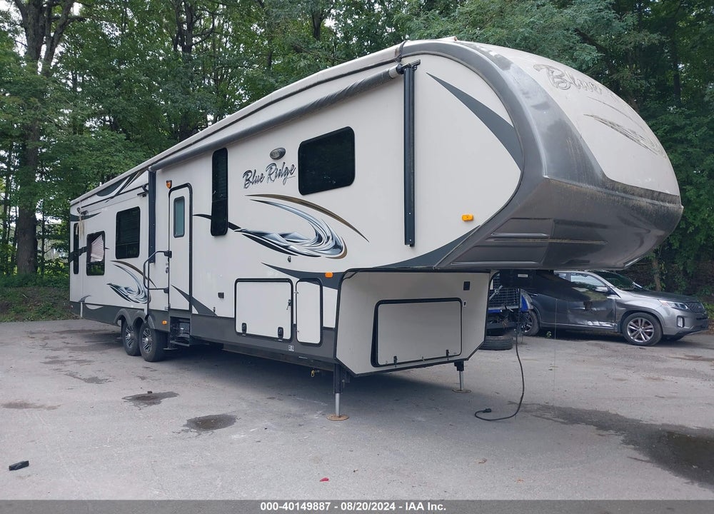 2013 TRAVEL TRAILER OTHER VIN: 4X4FBLM24DG099169