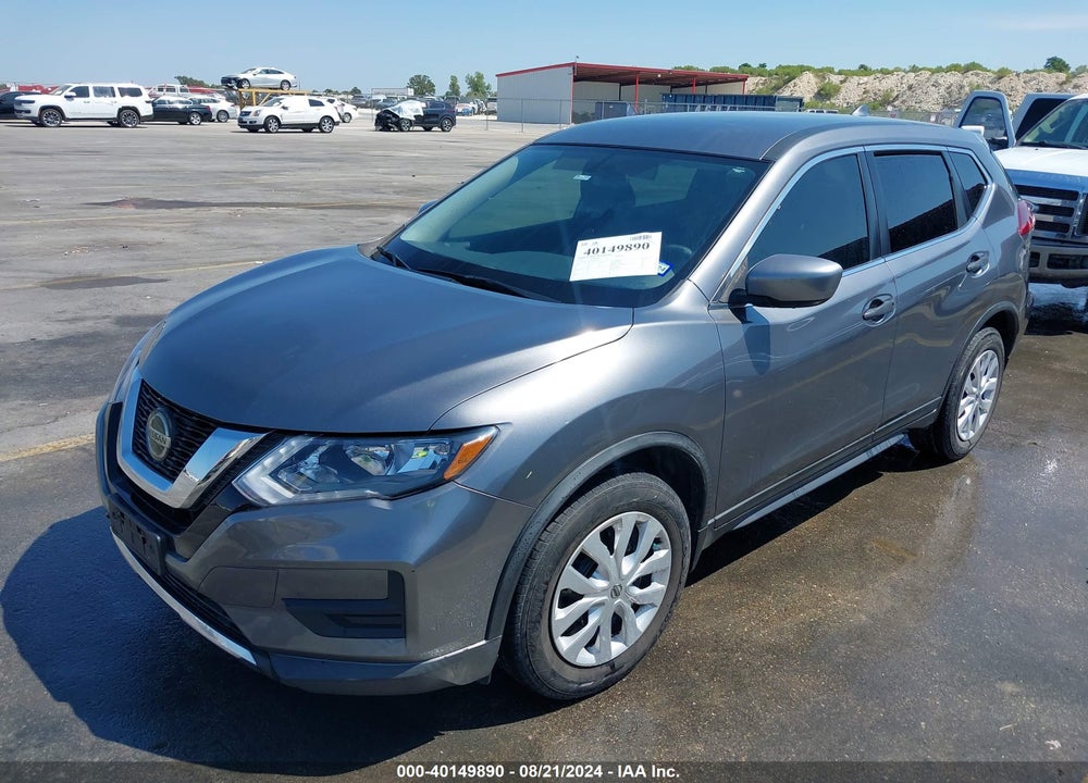 2018 NISSAN ROGUE S VIN: KNMAT2MT8JP606327