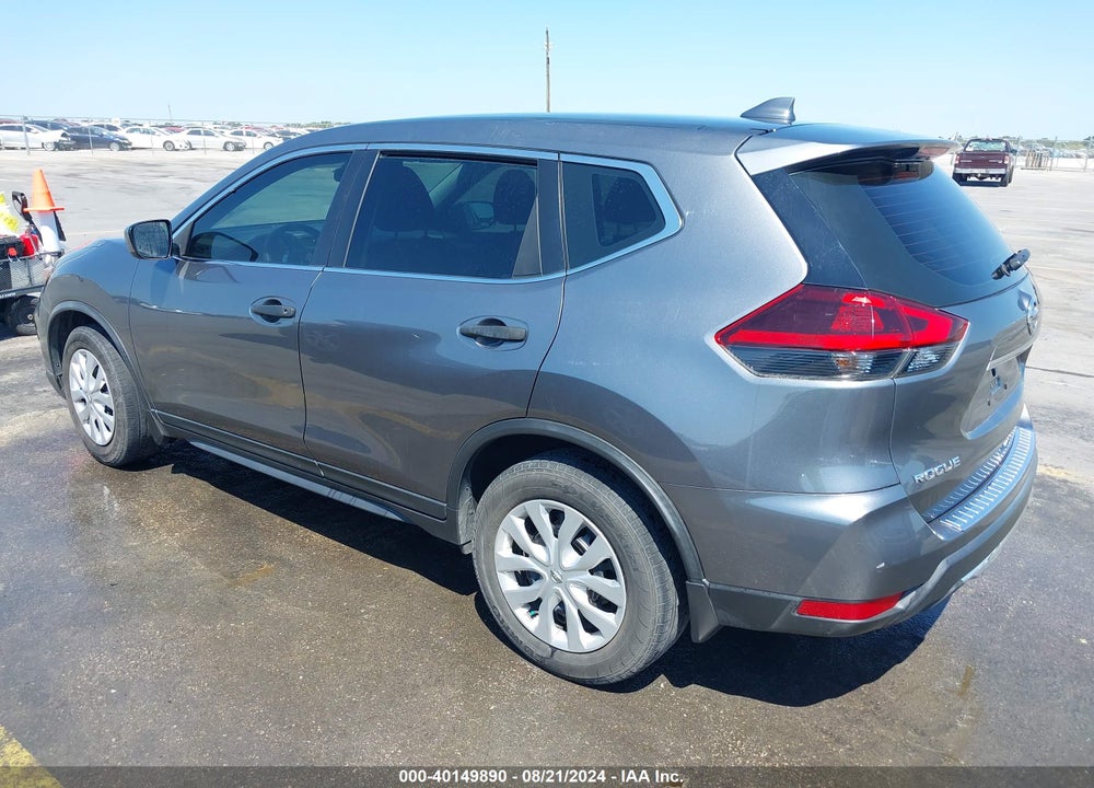 2018 NISSAN ROGUE S VIN: KNMAT2MT8JP606327
