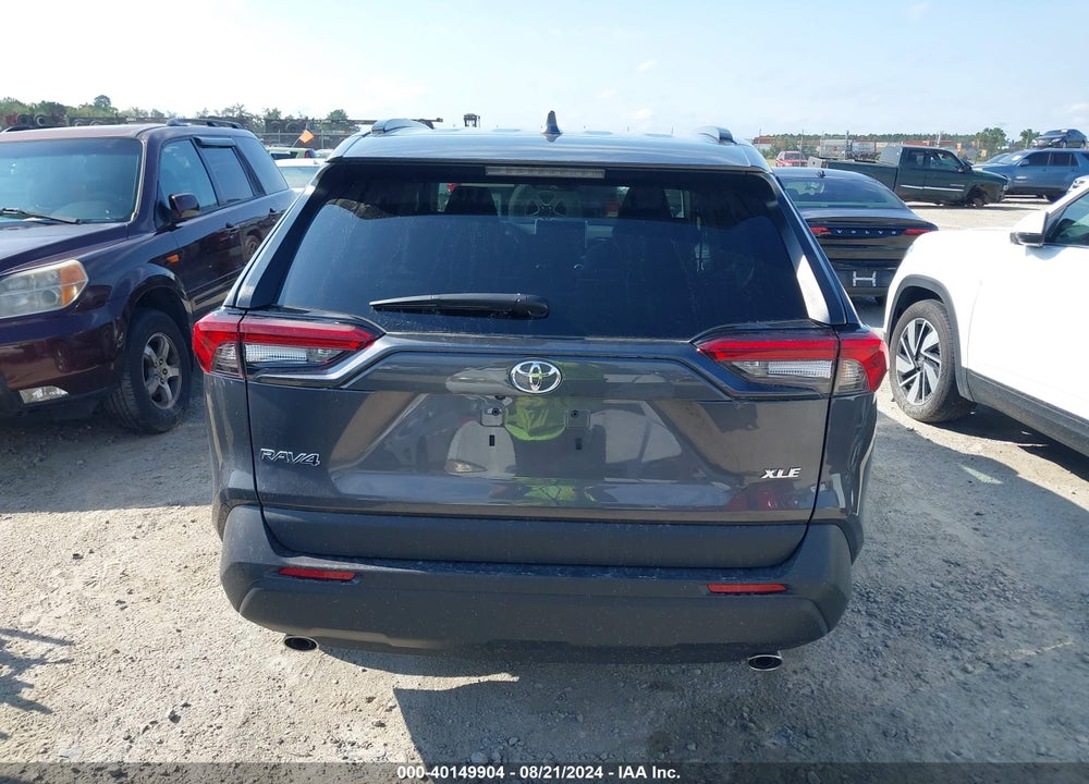 2024 TOYOTA RAV4 XLE VIN: 2T3W1RFV1RW323304