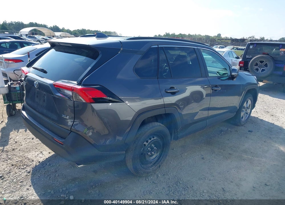 2024 TOYOTA RAV4 XLE VIN: 2T3W1RFV1RW323304