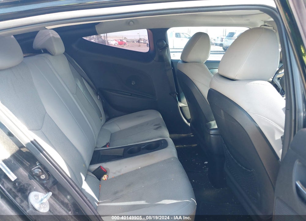 2012 HYUNDAI VELOSTER BASE W/GRAY VIN: KMHTC6AD6CU041590