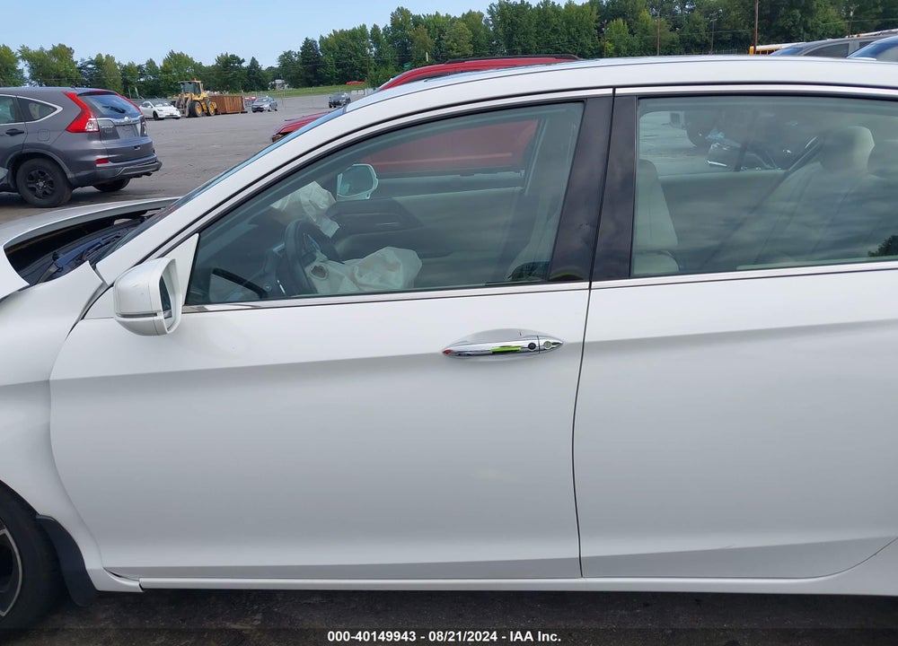 2016 HONDA ACCORD EX-L V-6 VIN: 1HGCR3F07GA021350