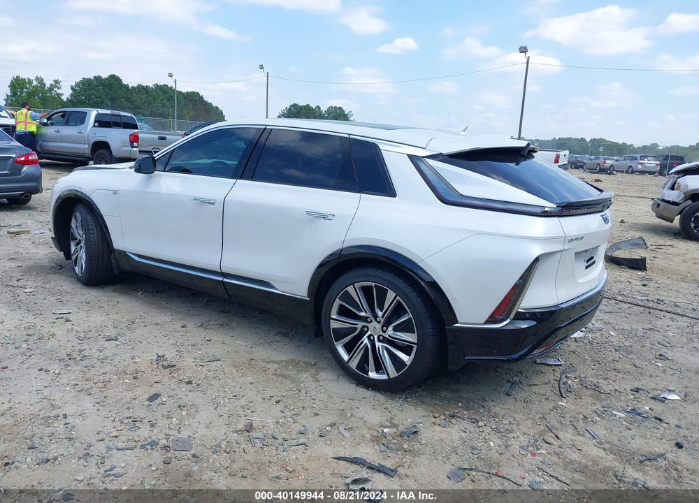 2024 CADILLAC LYRIQ LUXURY W/1SE VIN: 1GYKPSRL1RZ117862