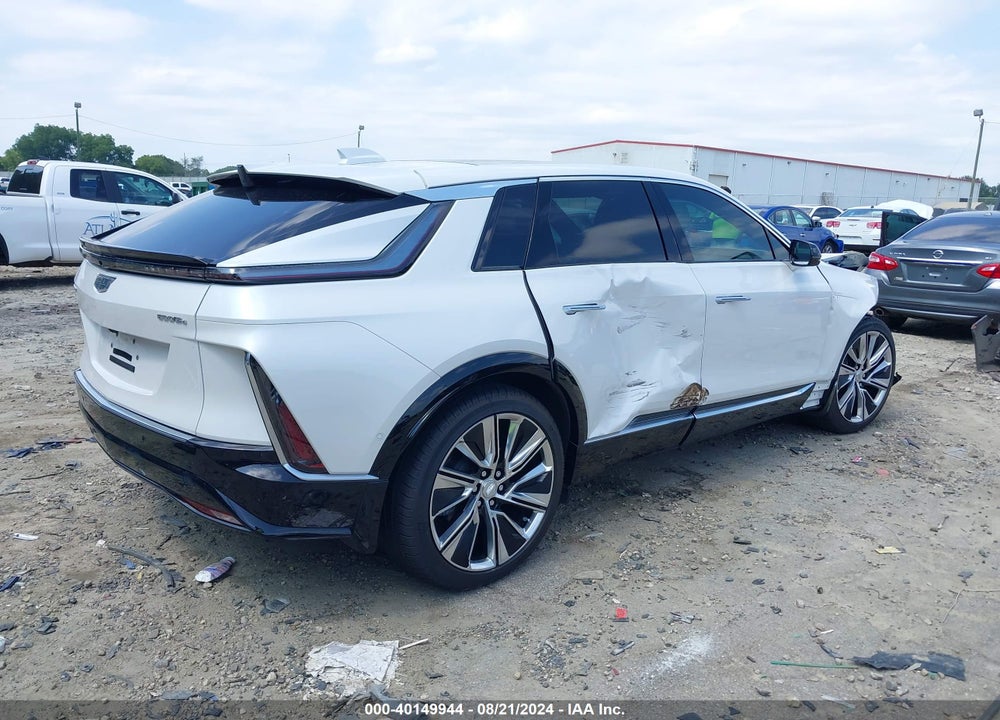 2024 CADILLAC LYRIQ LUXURY W/1SE VIN: 1GYKPSRL1RZ117862