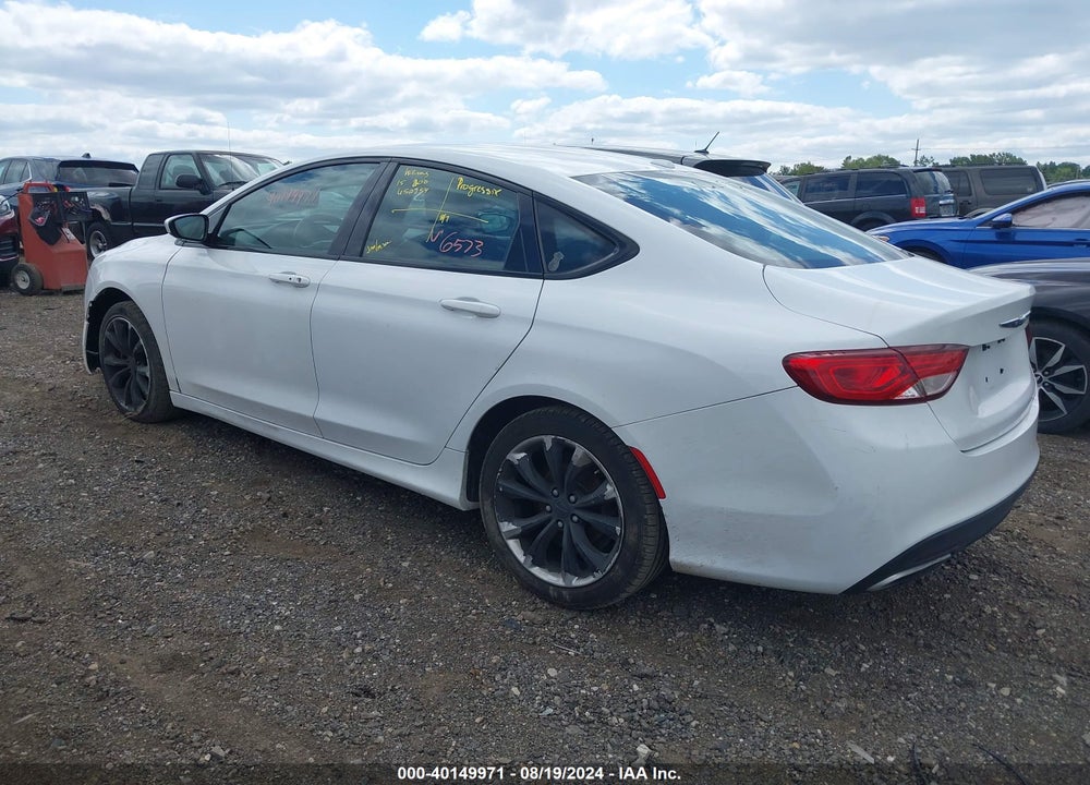 2015 CHRYSLER 200 S VIN: 1C3CCCBB2FN626573