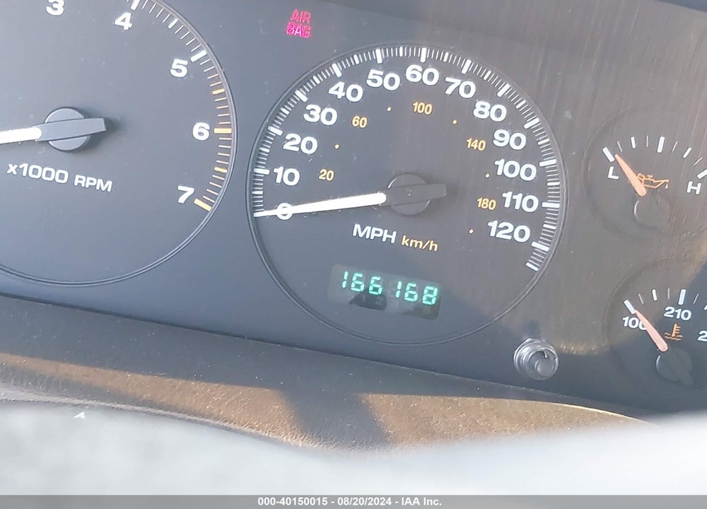 2002 JEEP GRAND CHEROKEE LAREDO VIN: 1J4GW48S72C267657