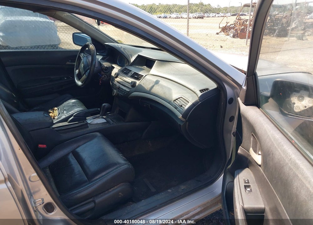 2011 HONDA ACCORD 2.4 SE VIN: 1HGCP2F65BA116101