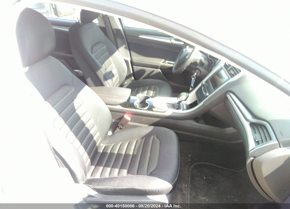 2014 FORD FUSION SE VIN: 1FA6P0H75E5406766