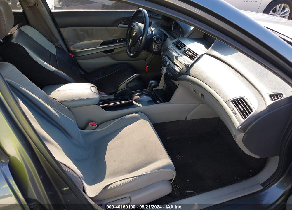 2010 HONDA ACCORD 2.4 EX-L VIN: 1HGCP2F8XAA042786