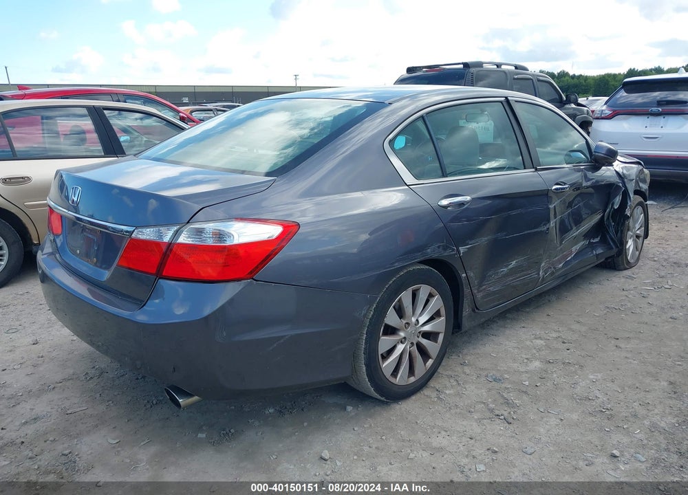 2013 HONDA ACCORD EX VIN: 1HGCR2F77DA028205