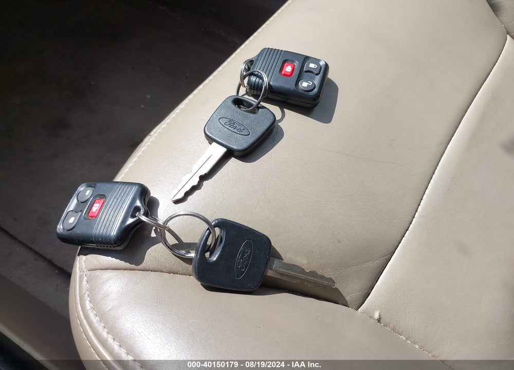 2004 FORD ESCAPE LIMITED VIN: 1FMCU94134KB18672