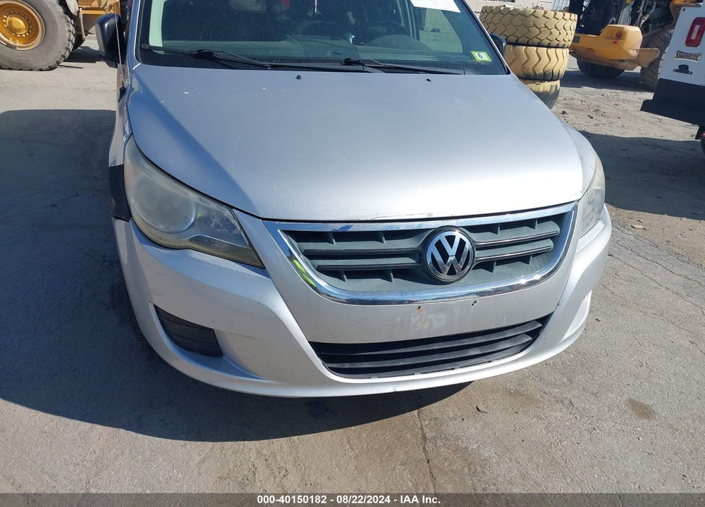 2009 VOLKSWAGEN ROUTAN S VIN: 2V8HW44139R559027