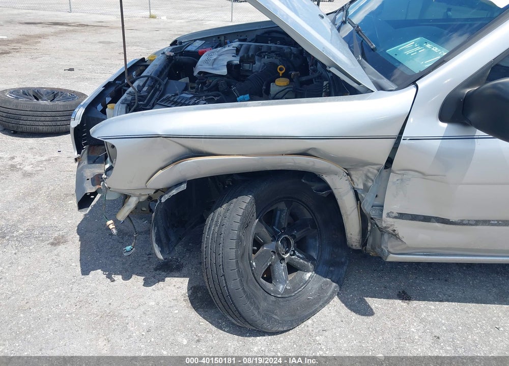 2003 NISSAN PATHFINDER SE VIN: JN8DR09X43W710631