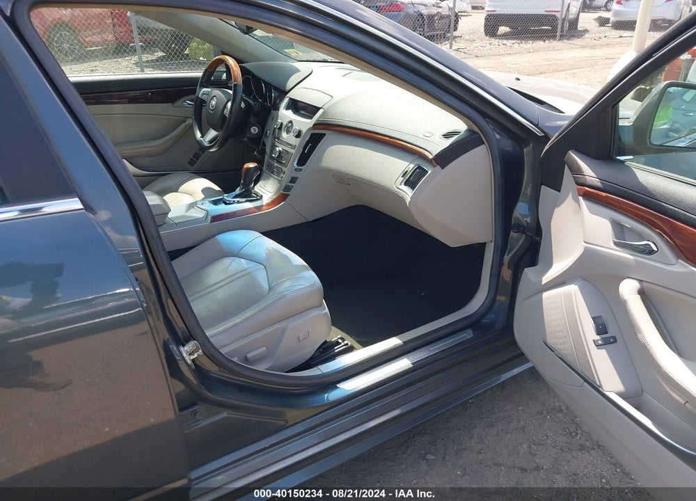 2010 CADILLAC CTS LUXURY VIN: 1G6DE5EG7A0100946