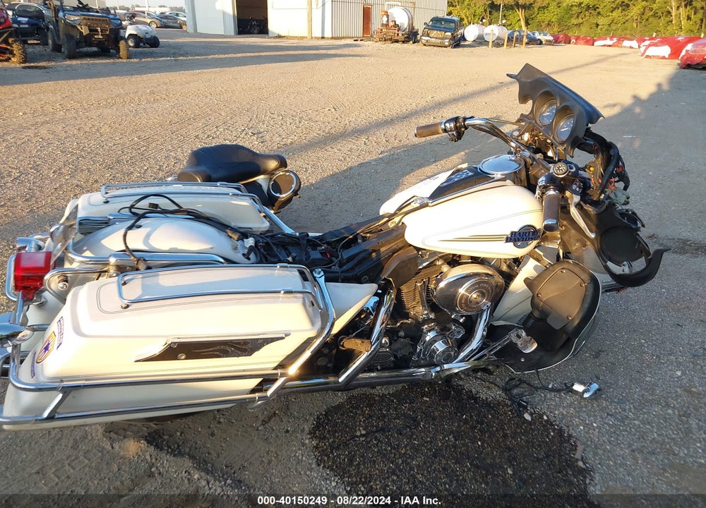 2006 HARLEY-DAVIDSON FLHTCUI VIN: 1HD1FCW1X6Y604930