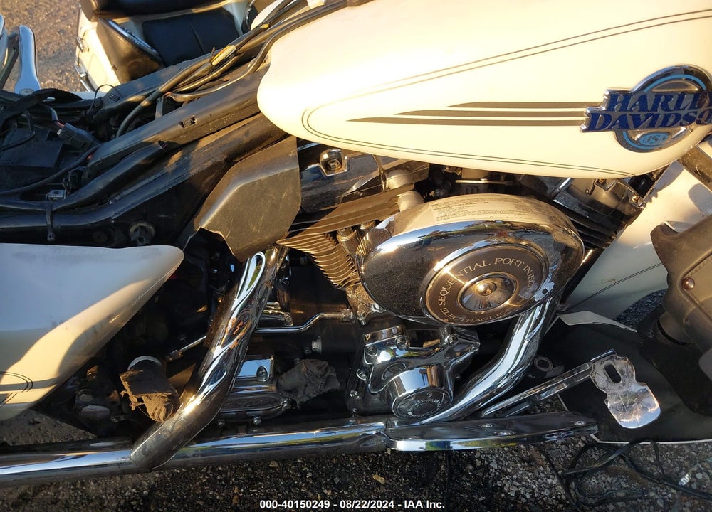 2006 HARLEY-DAVIDSON FLHTCUI VIN: 1HD1FCW1X6Y604930