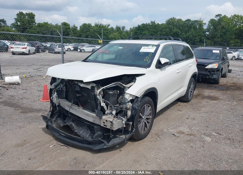 2017 TOYOTA HIGHLANDER XLE VIN: 5TDJZRFH9HS517771