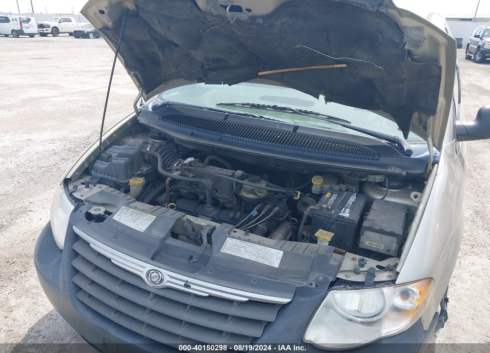 2006 CHRYSLER TOWN & COUNTRY LX VIN: 1A4GP44R96B605426