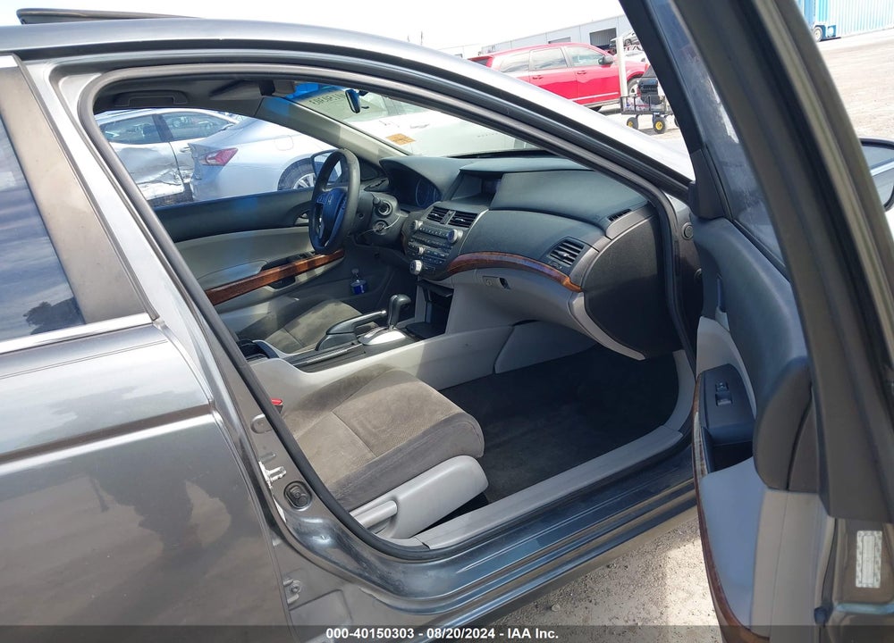 2012 HONDA ACCORD 2.4 EX VIN: 1HGCP2F75CA011228