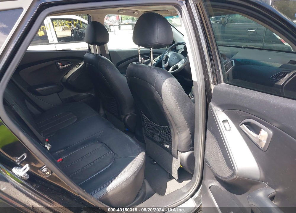 2013 HYUNDAI TUCSON LIMITED VIN: KM8JU3AC8DU683918