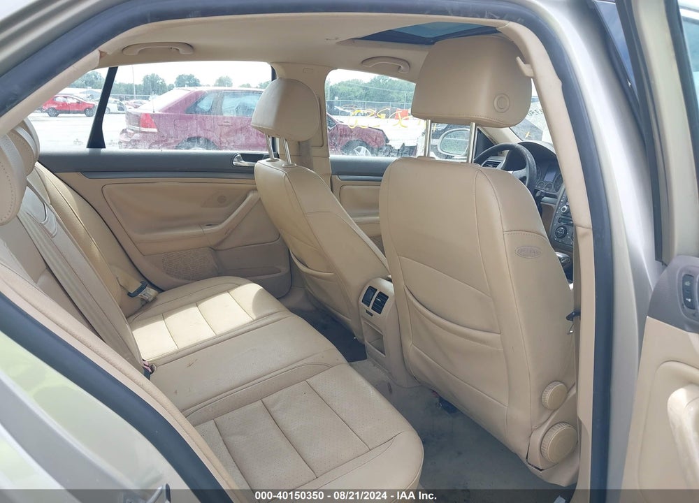 2005 VOLKSWAGEN JETTA 2.5 VIN: 3VWSF71K15M640610