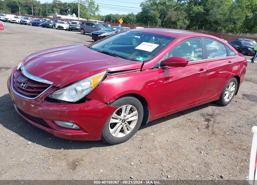 2013 HYUNDAI SONATA GLS VIN: 5NPEB4AC6DH561330